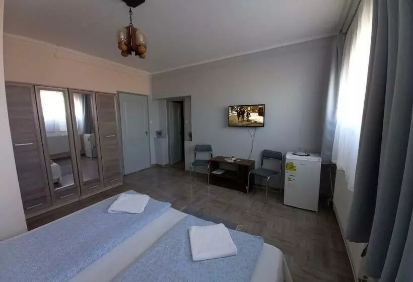 Aamiaismajoitus (B&B) Kisdiófa Panzió és Vendéglő