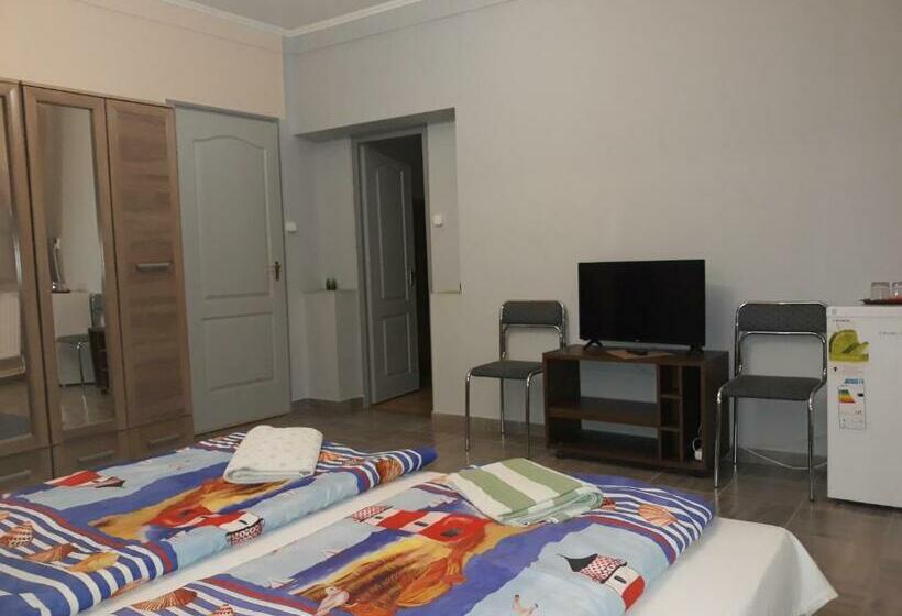 צימר Kisdiófa Panzió és Vendéglő