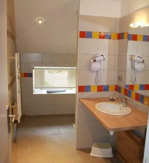 Aamiaismajoitus (B&B) La Petite Auberge De Niaux