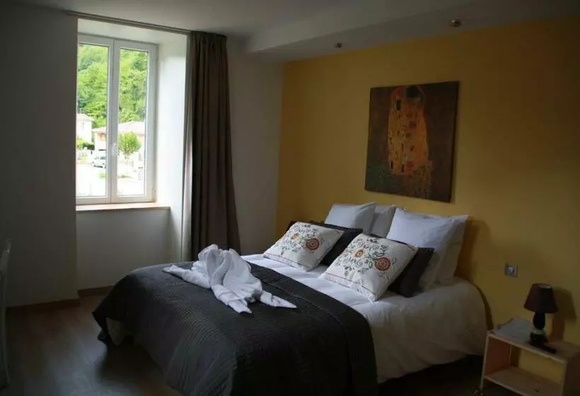 Aamiaismajoitus (B&B) La Petite Auberge De Niaux