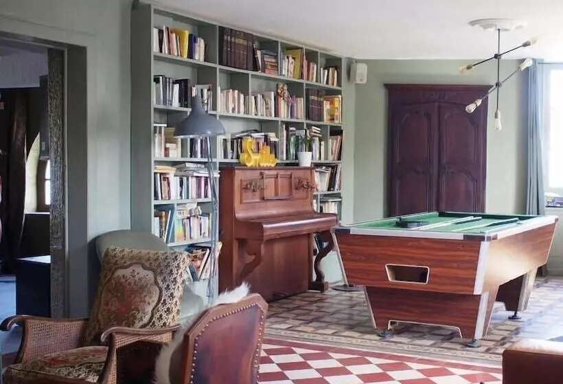 Aamiaismajoitus (B&B) Les Chambres De Lily