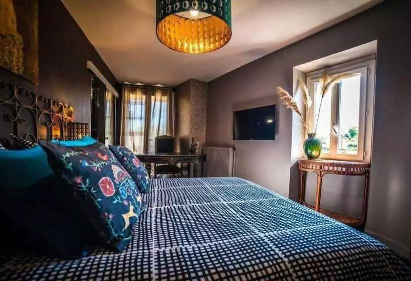 Aamiaismajoitus (B&B) Les Chambres De Lily