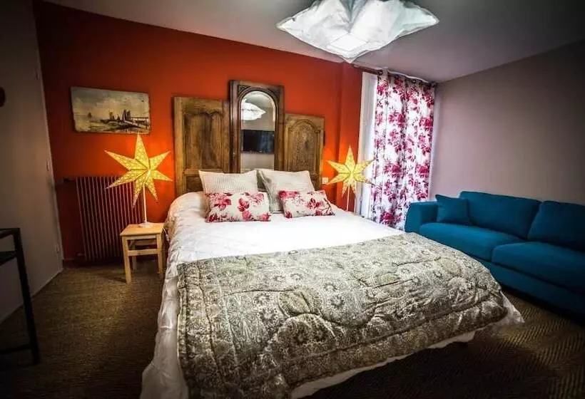 Aamiaismajoitus (B&B) Les Chambres De Lily