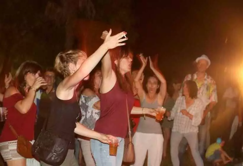 Aamiaismajoitus (B&B) Les Chambres De Lily