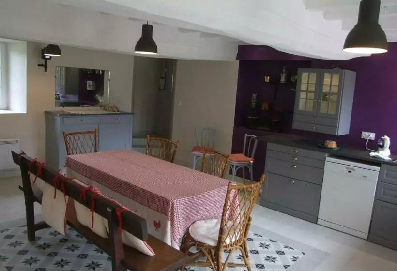 ベッドアンドブレックファースト Les Gouleries