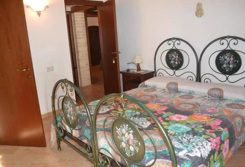 هتل Agriturismo Montorso