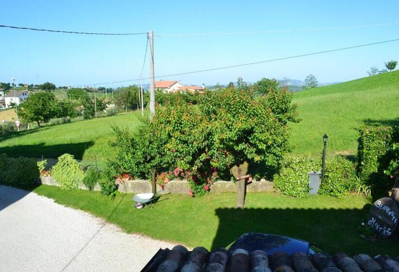 ホテル Agriturismo Montorso