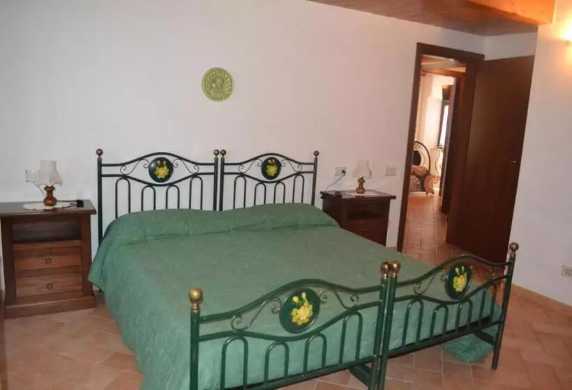 هتل Agriturismo Montorso