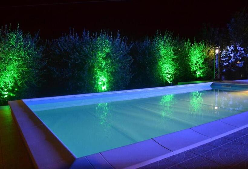 ホテル Agriturismo Montorso