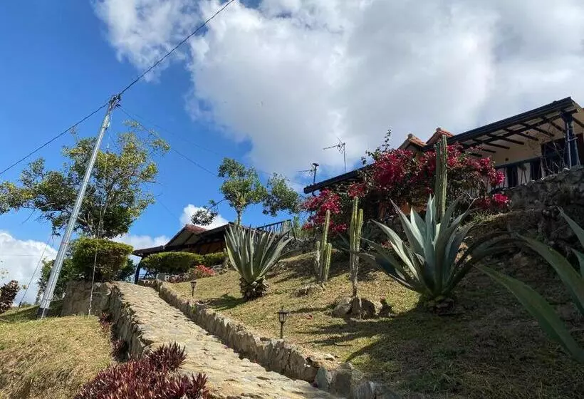 ホテル Cabañas Cañon Del Chicamocha