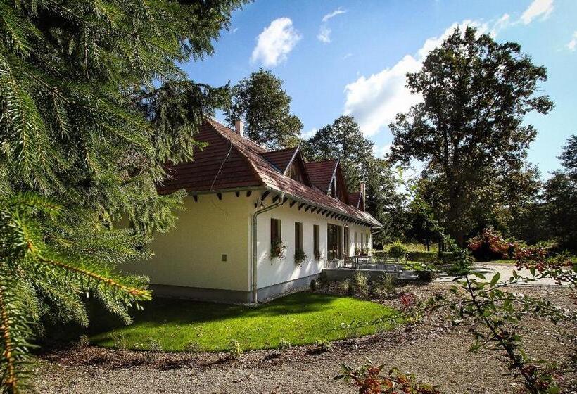 Hotel Hódoséri Vadászház
