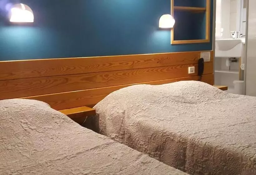 ホテル Hôtel Restaurant Glaizette