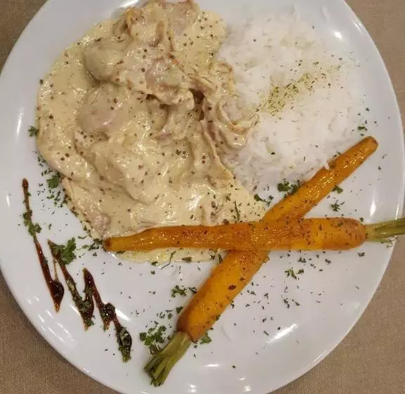 ホテル Hôtel Restaurant Glaizette