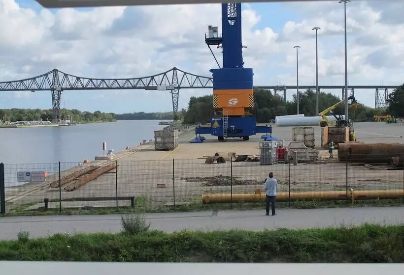 ホテル Kanal Haus Das Gästehaus Direkt Am Nok