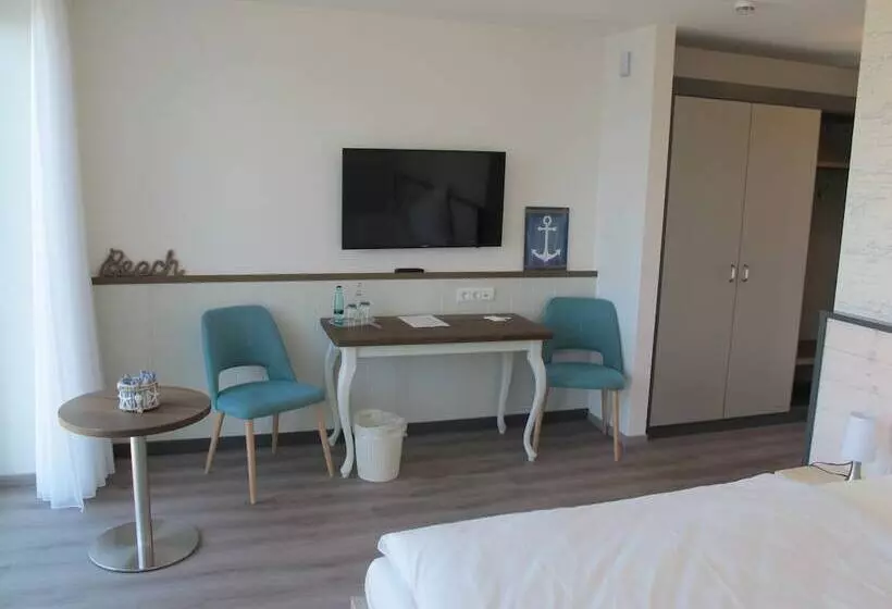 ホテル Kanal Haus Das Gästehaus Direkt Am Nok