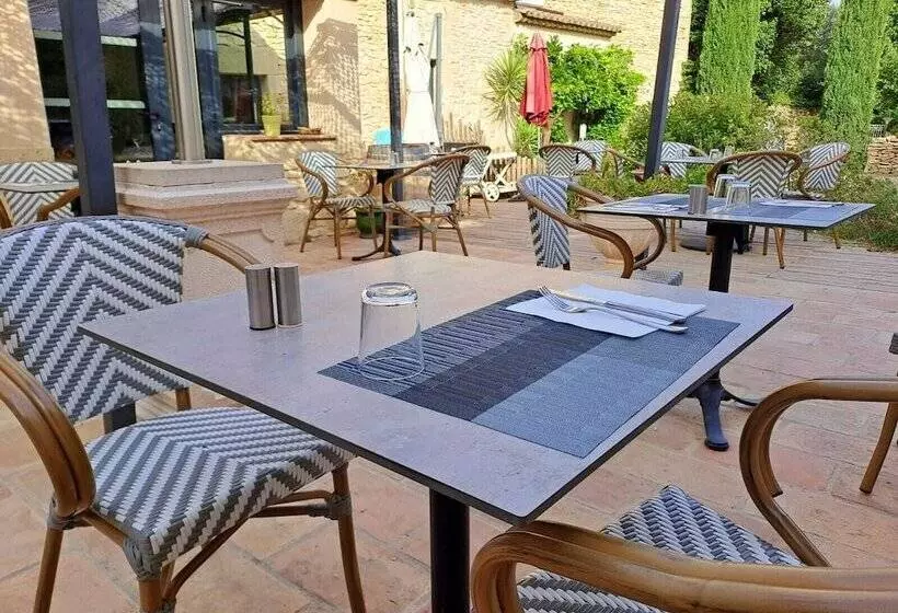 ホテル Logis Hôtel Restaurant Le Clos Des Capitelles