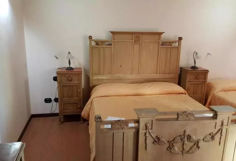 هتل Oasi Di Francesca
