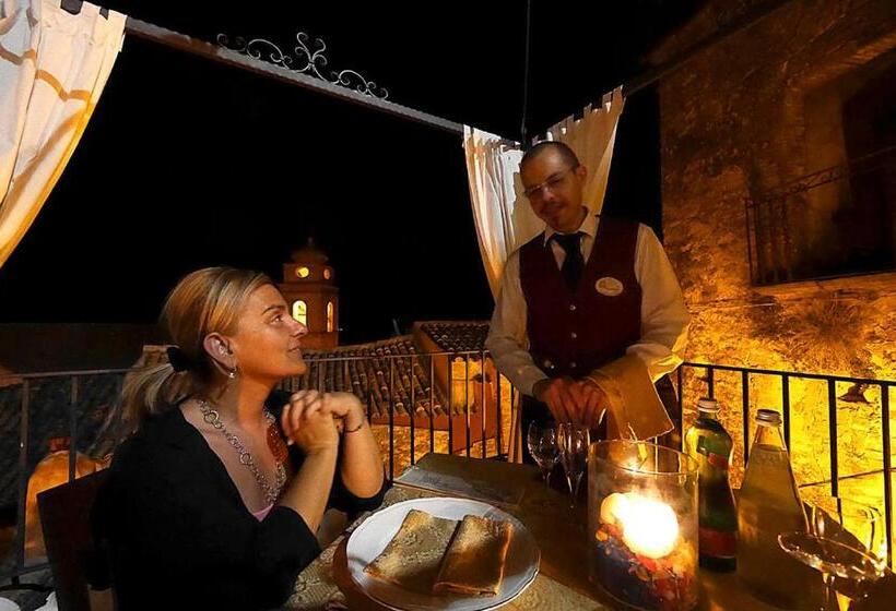 בית מלון כפרי Palazzo Dei Poeti