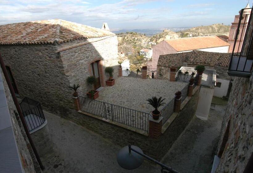 בית מלון כפרי Palazzo Dei Poeti