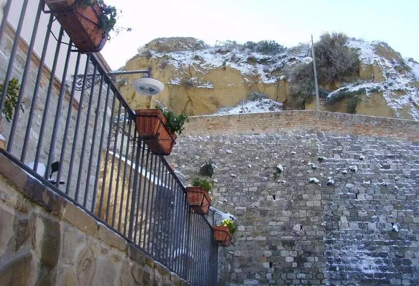 Hotelli Palazzo Dei Poeti