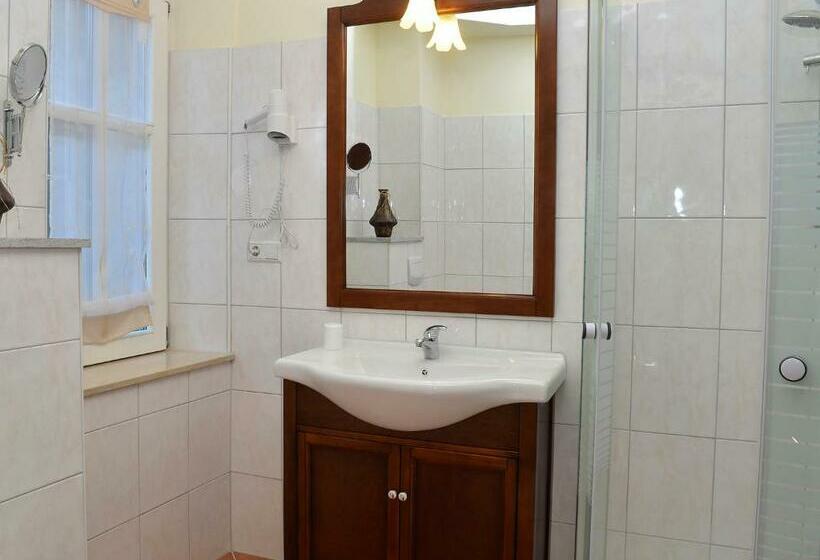 בית מלון כפרי Restaurant La Corona