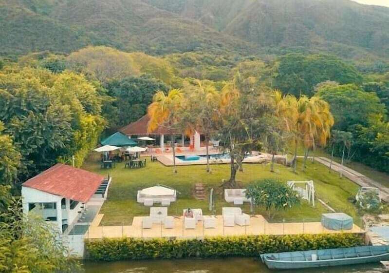 Отель San Marcelino De Las Rosas