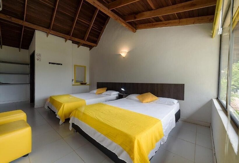 Отель San Marcelino De Las Rosas