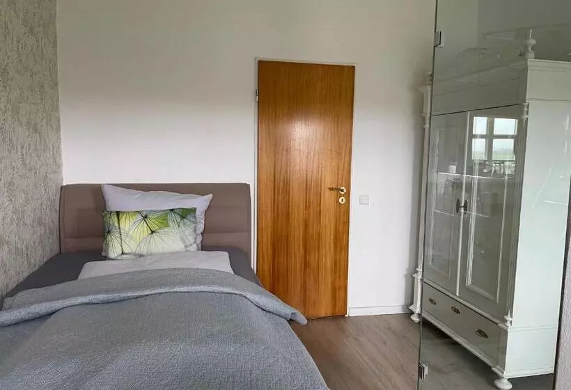 Landsitzhotel Und Seminarium Peterhof