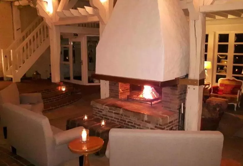 Landsitzhotel Und Seminarium Peterhof