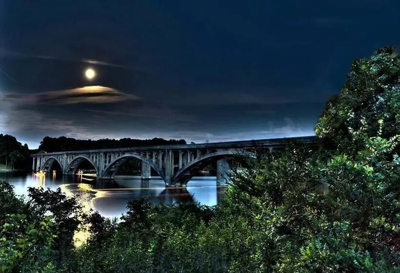 Motelli Roadway Inn Troy