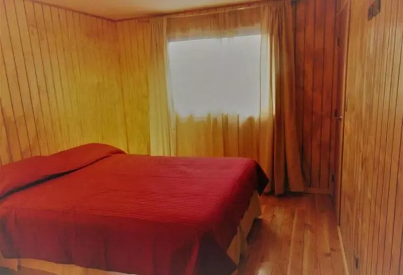 Majatalo Cafe & Hostal Acurruka