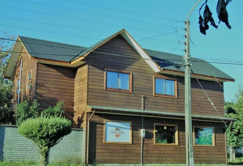 Majatalo Cafe & Hostal Acurruka