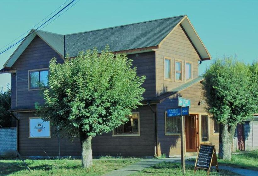 Panzió Cafe & Hostal Acurruka