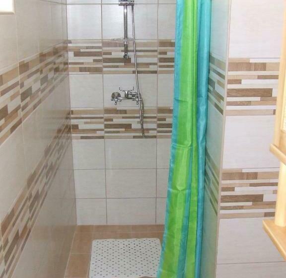 펜션 Meggyes Vendégház