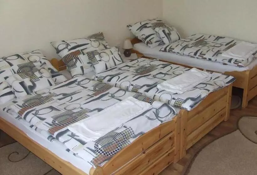 Majatalo Meggyes Vendégház