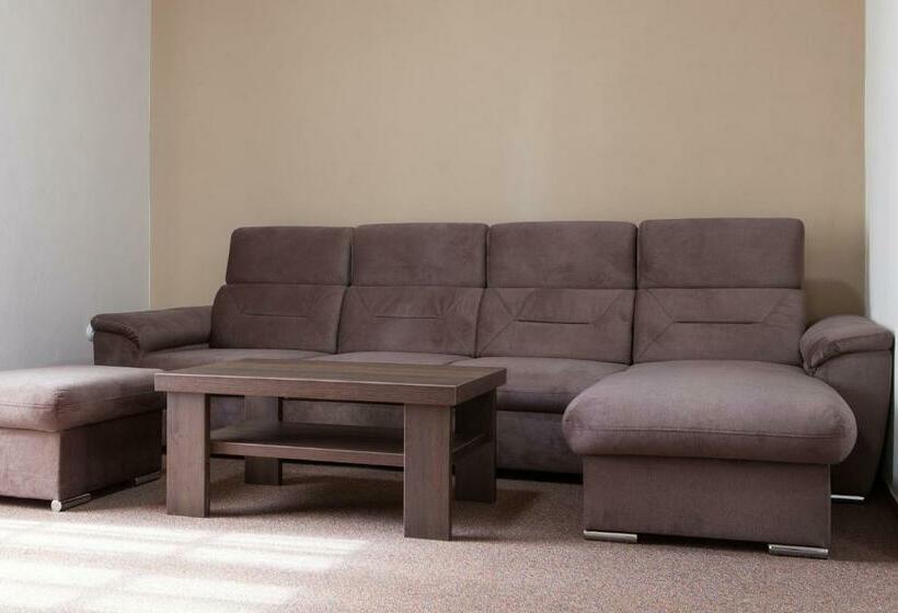 بنسيون Villa Cafe