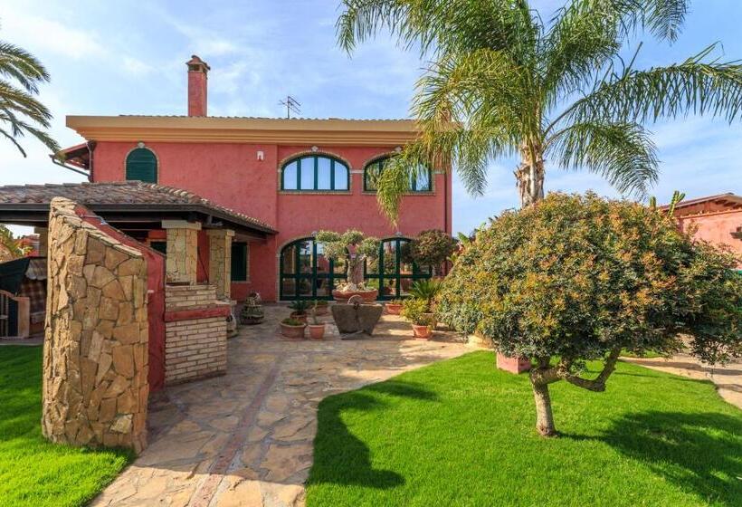 منتجع Casa Vacanze Villa Flumini