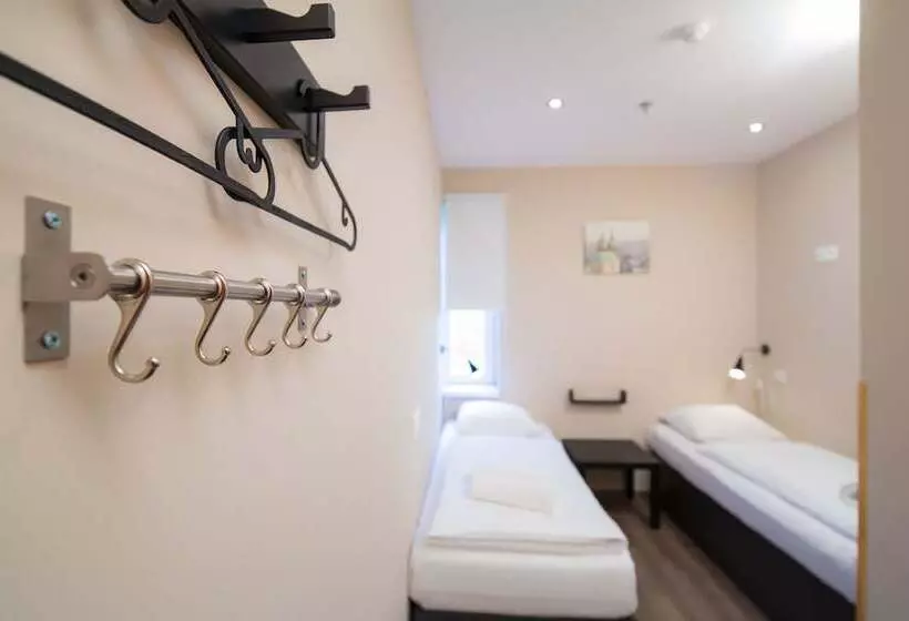 مسافرخانه Minimino