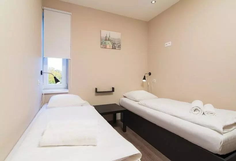 مسافرخانه Minimino