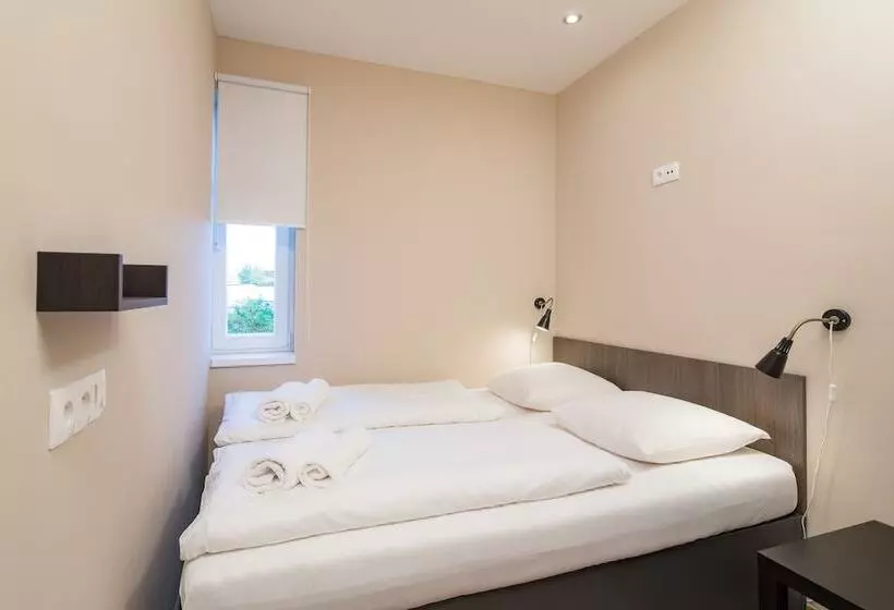 مسافرخانه Minimino