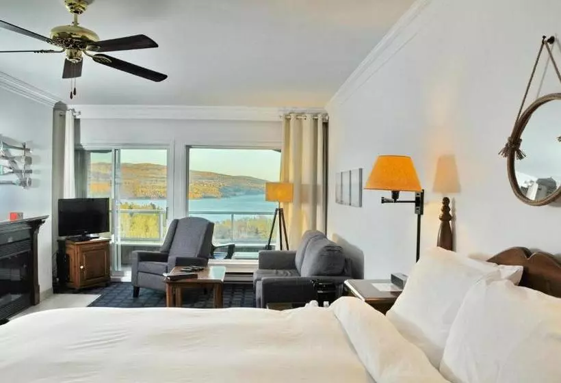 Отель Auberge Des Falaises