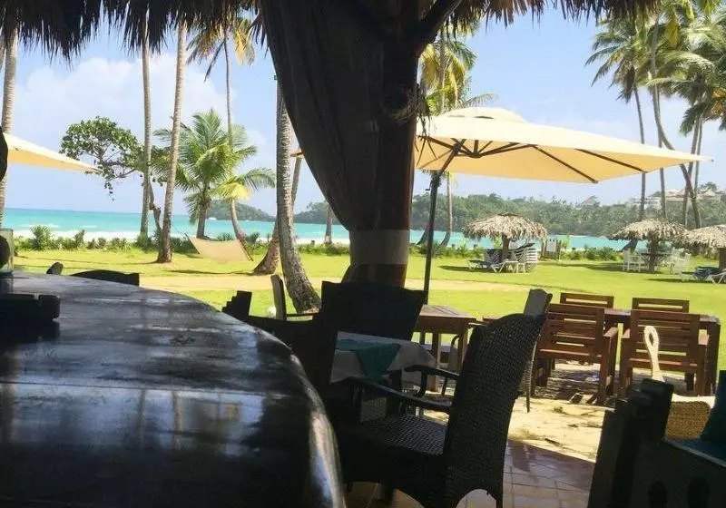 هتل Bahia Las Ballenas