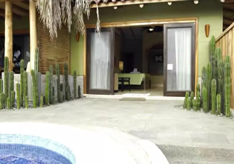 Отель Casa Caletas