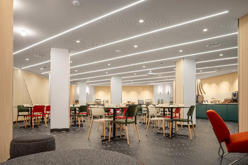 Отель Ciutat De Barcelona