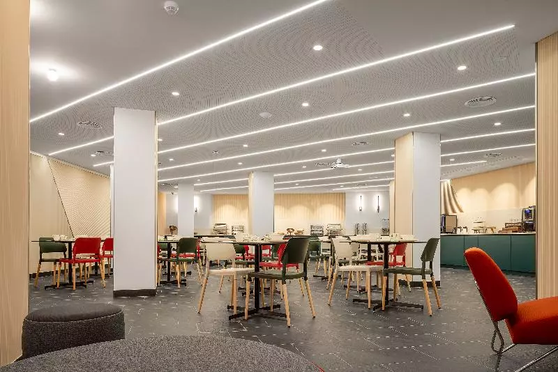 Отель Ciutat De Barcelona