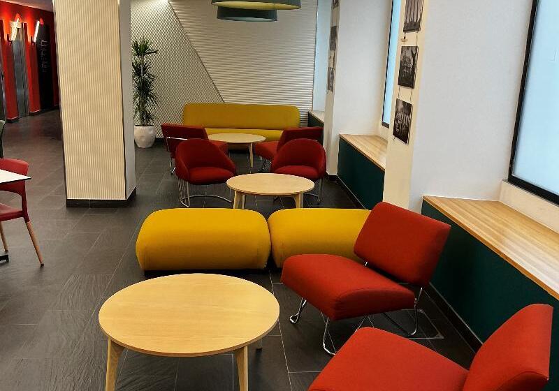 Отель Ciutat De Barcelona