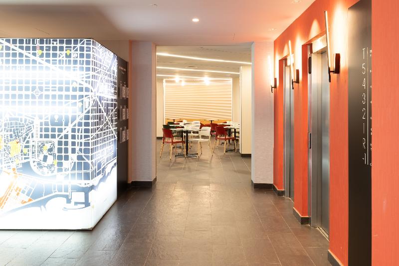 Отель Ciutat De Barcelona