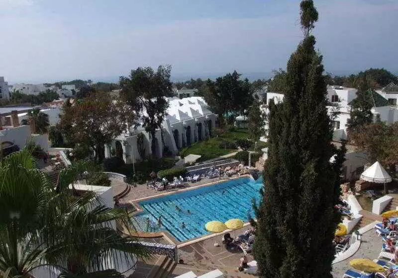 酒店 El Pueblo Tamlelt