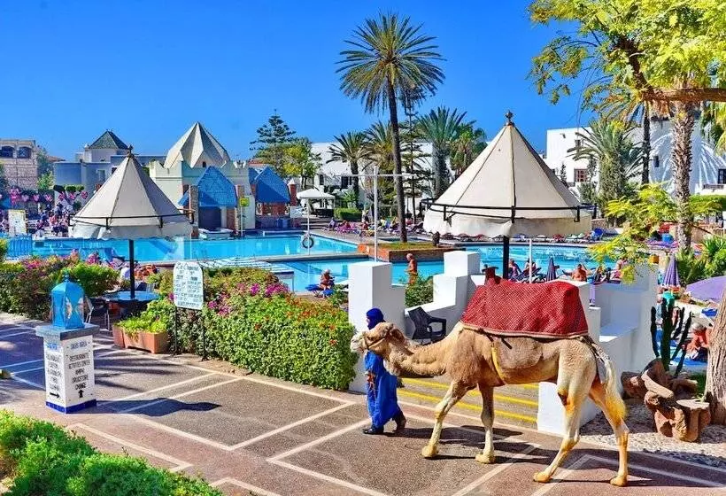 酒店 El Pueblo Tamlelt