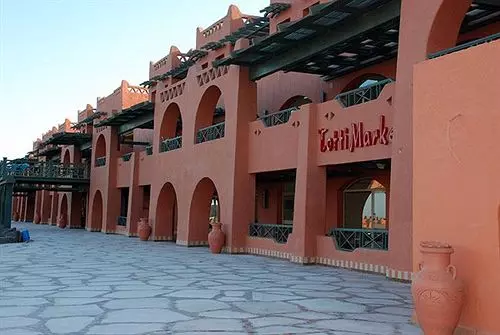 Hotel Hauza Beach Resort